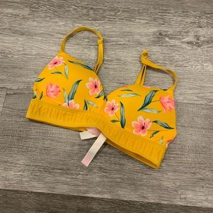 PINK Wireless Push-up Bra